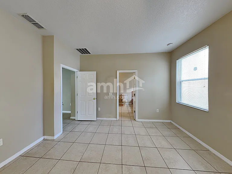 5028 Gandross Ln — Photo 10
