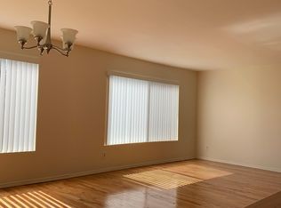 8304 Topeka Dr, Northridge, CA 91324