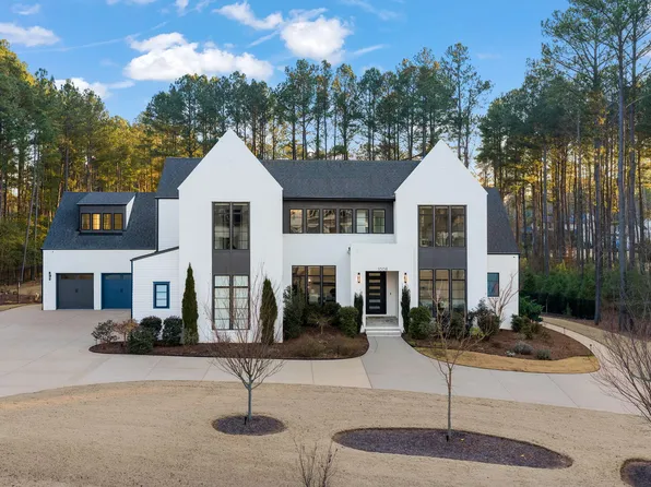 1008 Enchanted Pine Ln, Raleigh, NC 27614