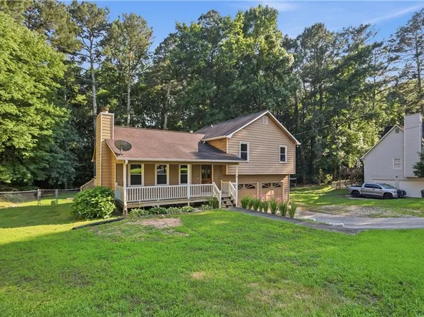 3 Crocker Ln, Hiram, GA 30141