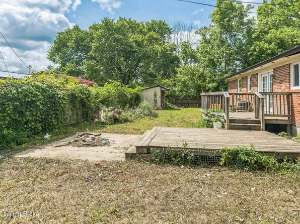 59 E Railroad Ave, Clay City, KY 40312