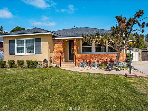 2nd image of 2687 Riverside Dr
