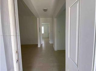 2125 Bay Dr APT C, Miami Beach, FL 33141