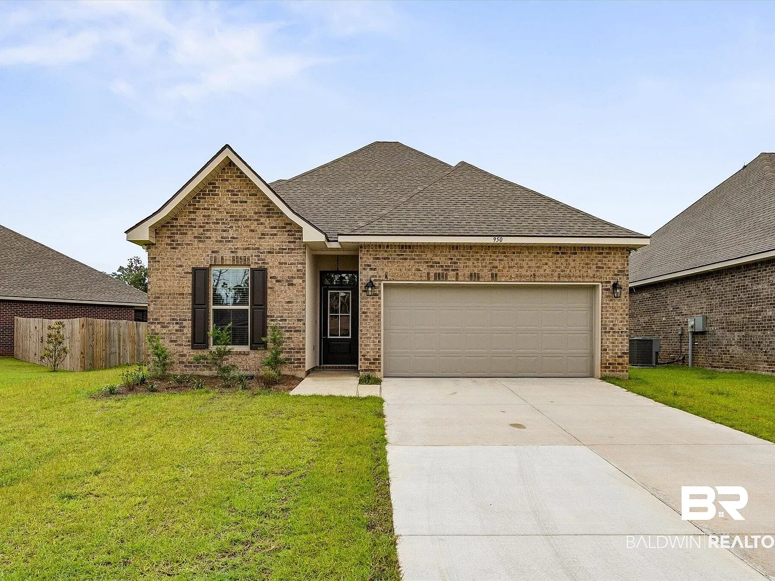 3 bed, 3.0 bath, 1596 sqft, $1,900 — Photo 1
