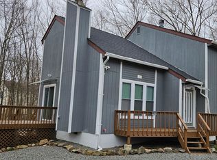 8446 Bear Trail Dr, Tobyhanna, PA