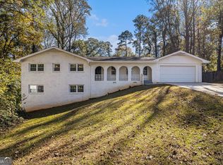 968 Oak Springs Ct, Stone Mountain, GA 30083