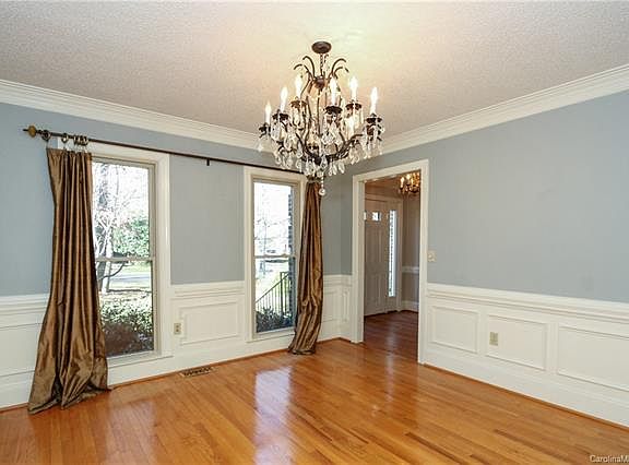 5th image of 2415 Brandermill Pl