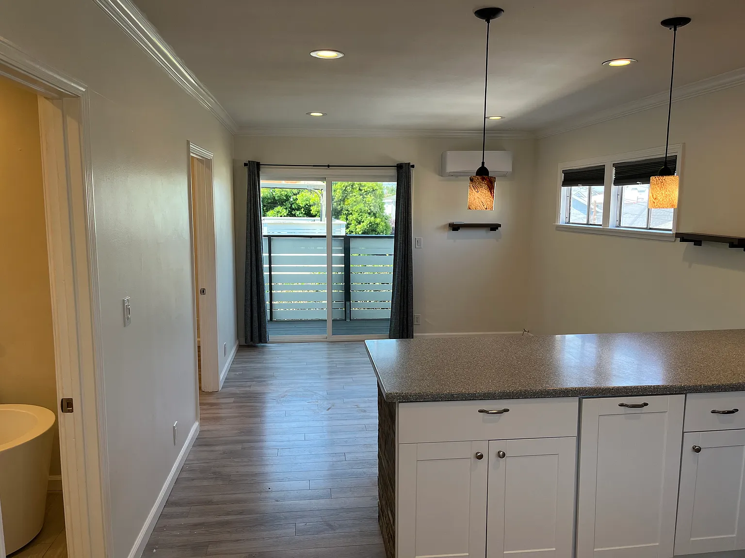 1 bed, 600 sqft, $2,950 — Photo 4