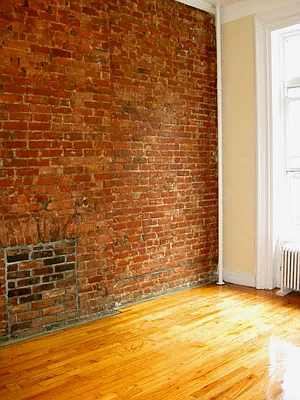 Rented by Moss Realty Company | media 33