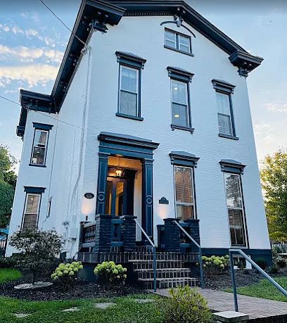1st image of 639 Washington Ave