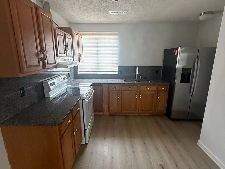1234 Old Farmer Rd — Photo 2