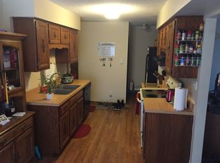 1813 Kerrybrook Ct, Sycamore, IL 60178