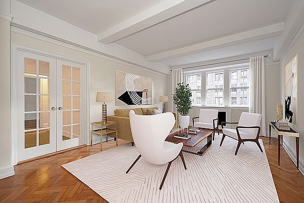 1st image of 37 W 72nd St APT 15A
