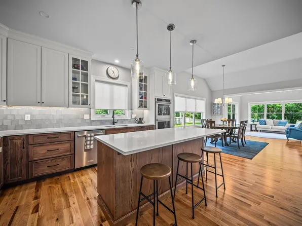 71 Signature Drive, Barrington, NH 03825