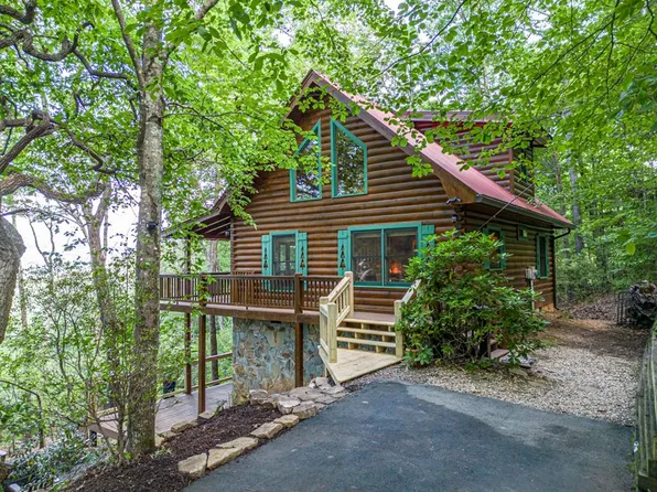 160 Arrowhead Pass, Blue Ridge, GA 30513