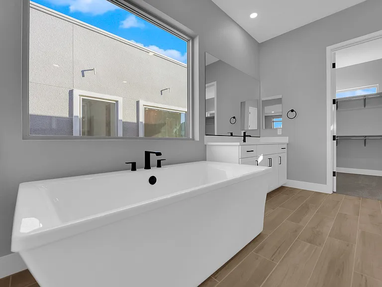 10648 Stone Ledge Ave — Photo 44