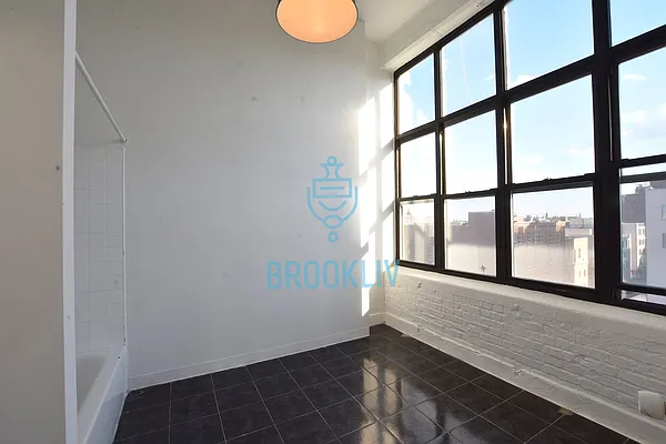 Rented by null | media 15