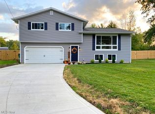 7297 Enfield Dr, Mentor, OH 44060