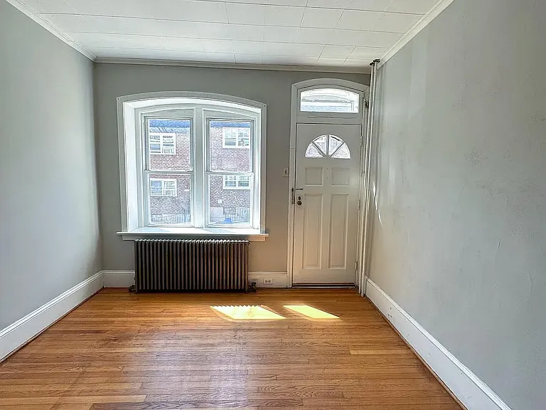 4139 Terrace St — Photo 2
