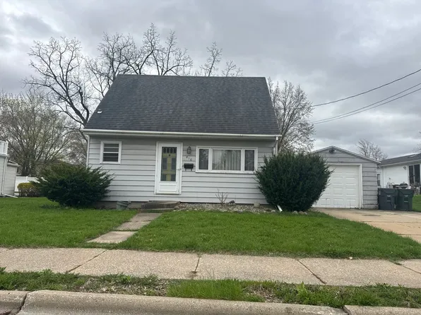 416 Robbins St, Seymour, WI 54165