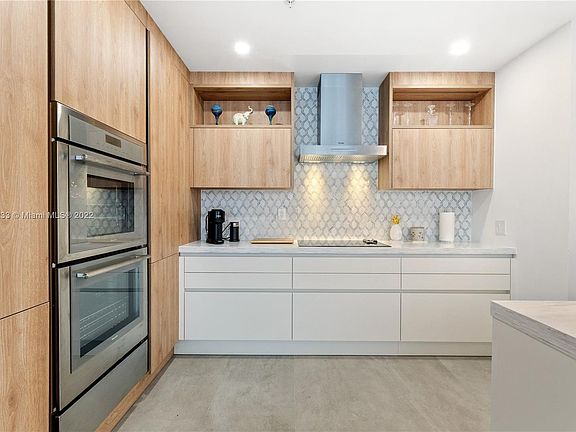 5th image of 3301 NE 1st Avenue 6 #Lph