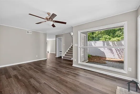 3 bed, 1613 sqft, $2,150 — Photo 2