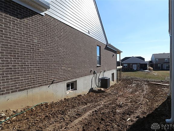 4th image of 409 Carleton Dr #182