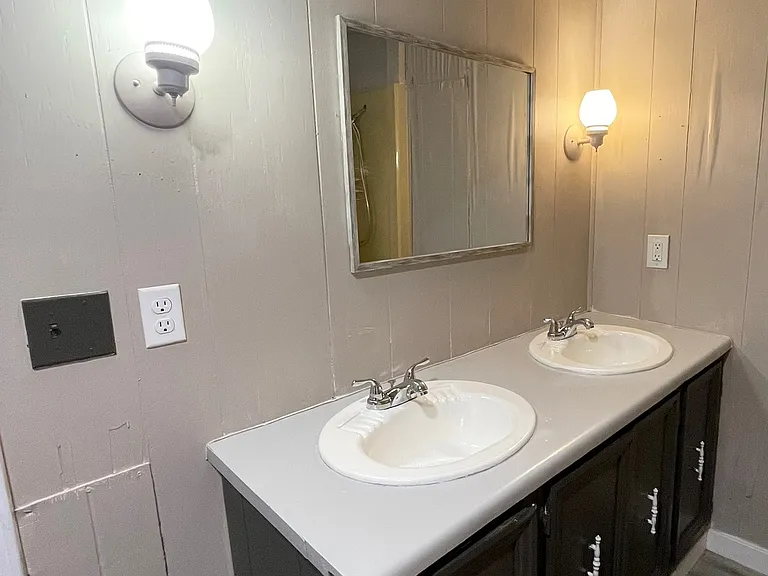 3713 Route 75 — Photo 8