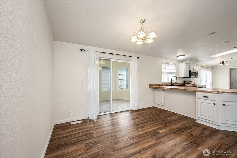 5th image of 6350 Portal Way #22