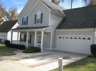 9 Roxbury Ln, Newnan, GA 30265