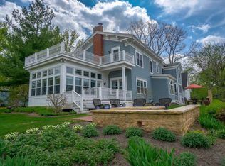 618 Burlington St E, Stillwater, MN 55082