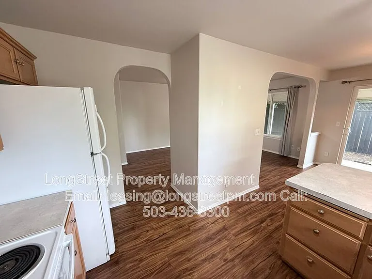 1825 SW Easy St — Photo 11