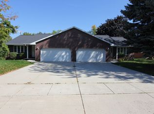 2321 Manitowoc Road, Green Bay, WI 54311