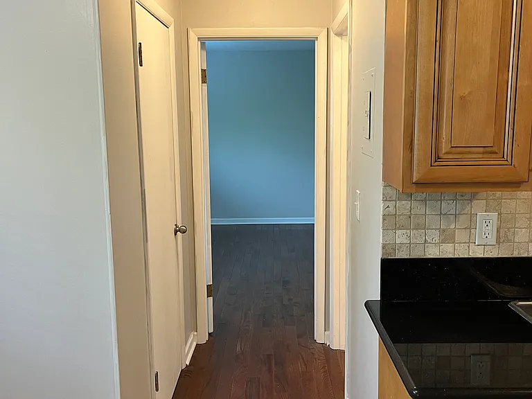 319 Hanna Ave #C-2 — Photo 6