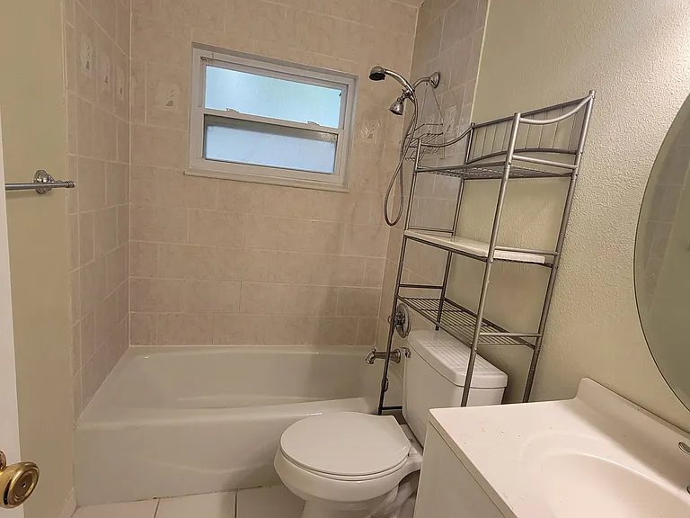 110 Etowah Cir — Photo 11