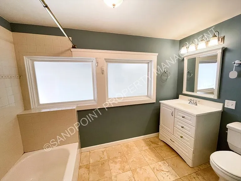 501 N Boyer Ave — Photo 37