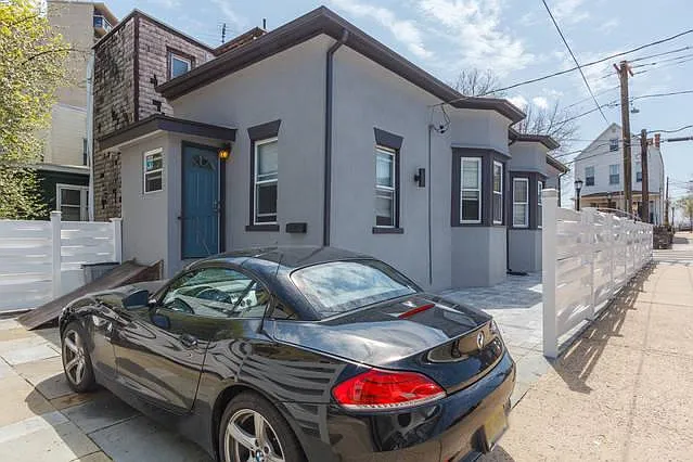 130 18th St