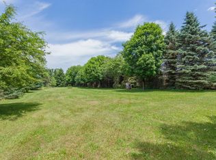 5471 Maple Rd, Ann Arbor, MI 48108