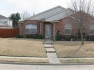 2016 Topaz Dr, Carrollton, TX 75010