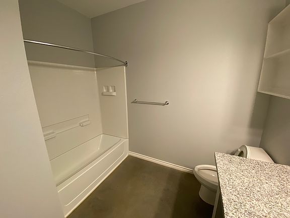5th image of 1111 Murray St #102