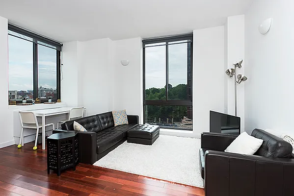 Rented by Bold New York | media 9