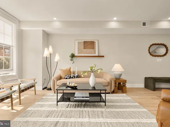3532 1/2 13th St NW #2, Washington, DC 20010