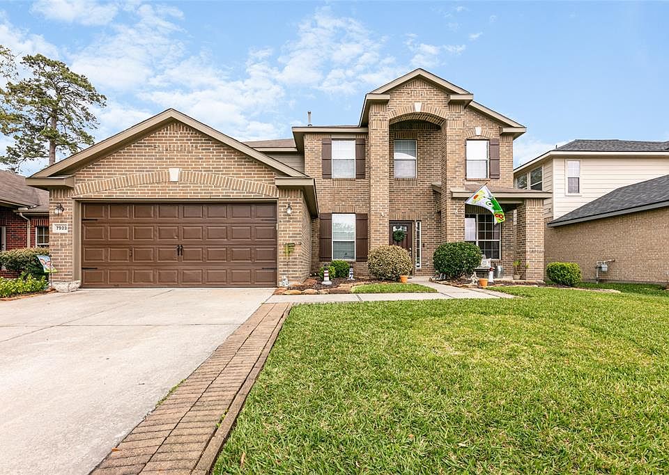 1st image of 7923 Arbury Glen Ln