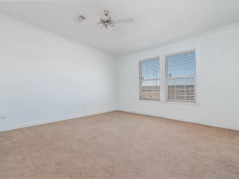 1504 N County Road 1068 — Photo 19