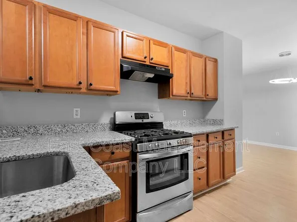 705 Baker St, Baltimore, MD 21217