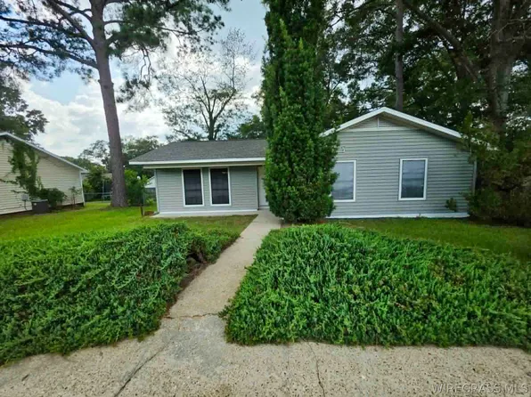 115 Blackhawk Dr, Enterprise, AL 36330