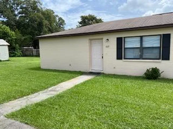 869 Schoolhouse Rd, Lakeland, FL 33813