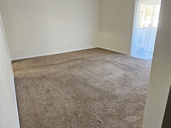 2nd image of 209 Cedar St APT E2