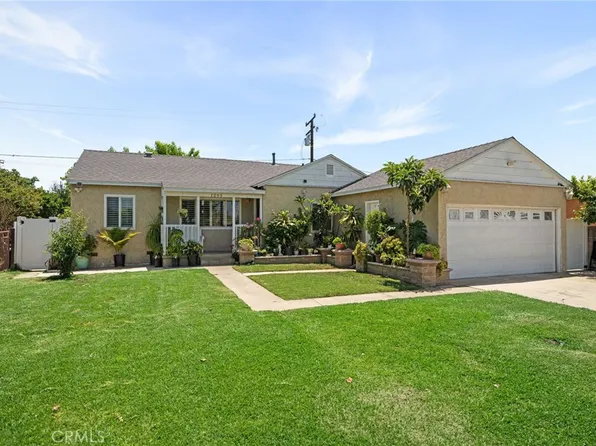 1205 Fairlawn St, Santa Ana, CA 92703