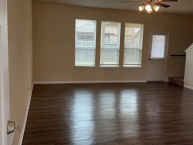 10523 Chestnut Path Way — Photo 9